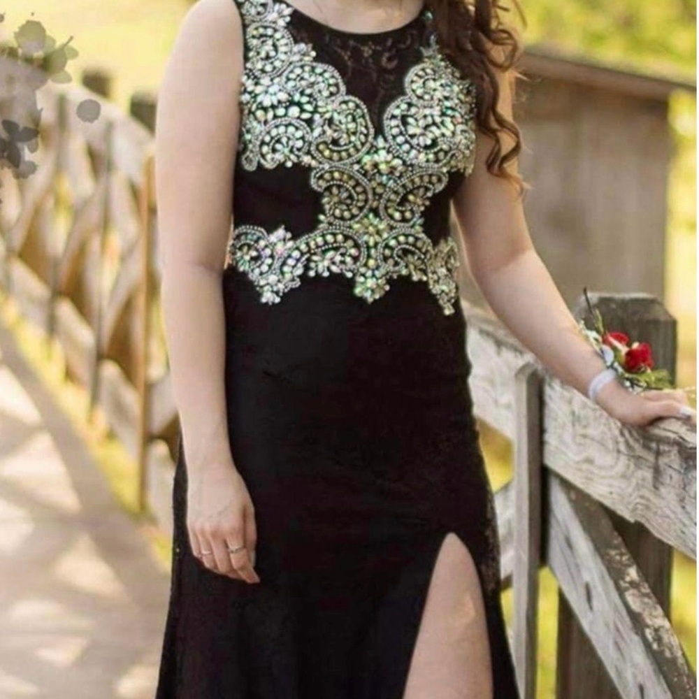 Nina Canacci Black Prom Gown with Embellished Sweetheart Neckline and Slit